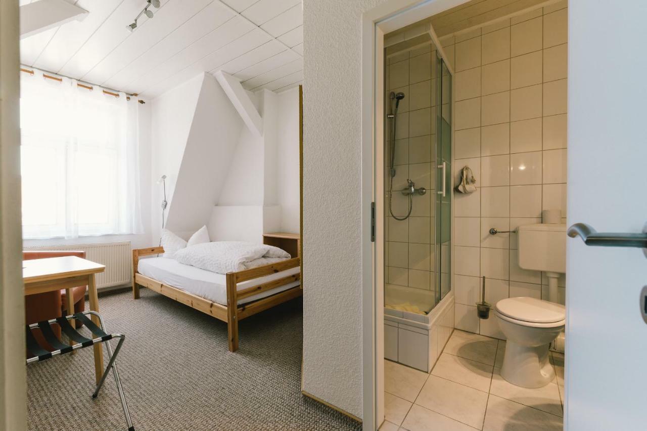 Menzels Pension Drehscheibe Görlitz Buitenkant foto